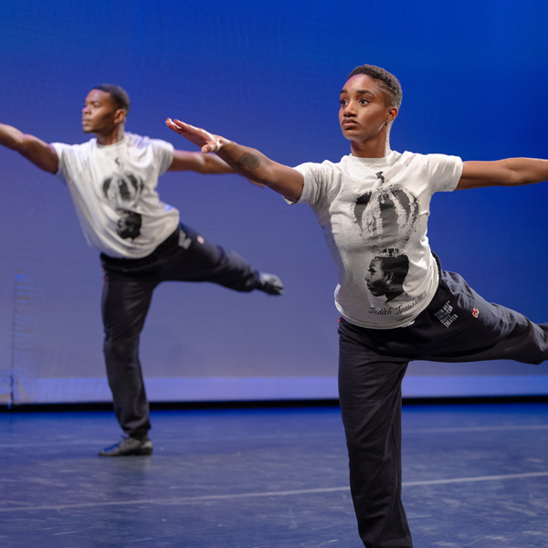 Dancers from Ailey Trio performing at Starlight
