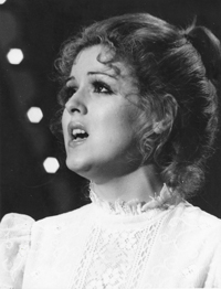 Bernadette Peters