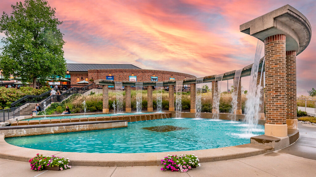 Sunset view of Helzberg fountain