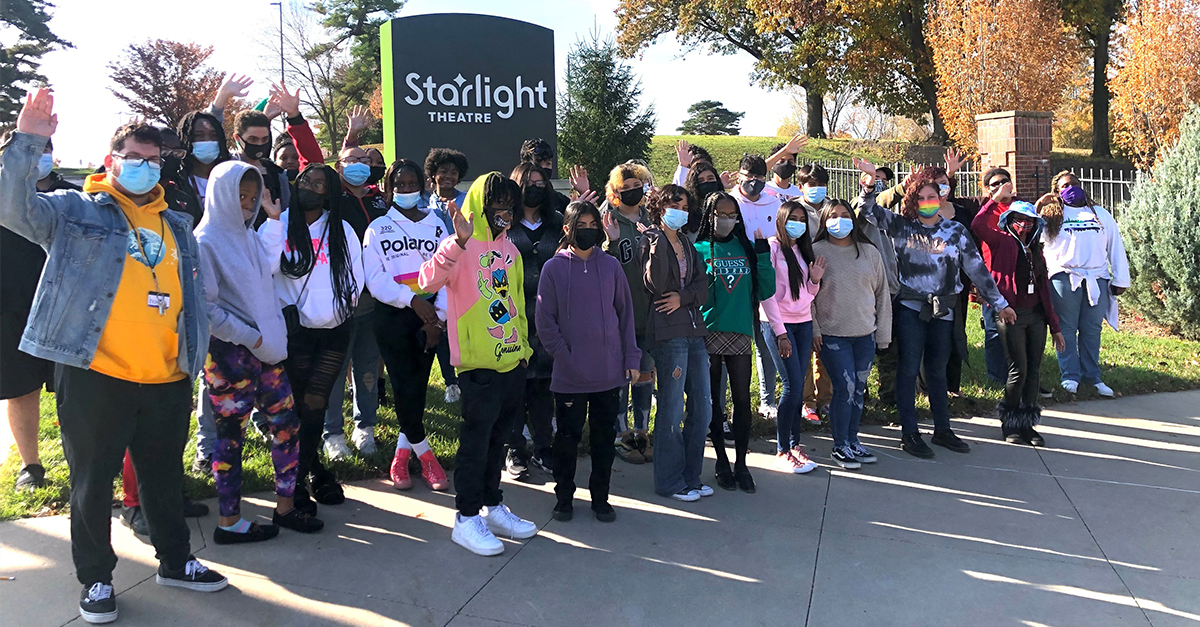 KCPS Students Attend Van Gogh Alive