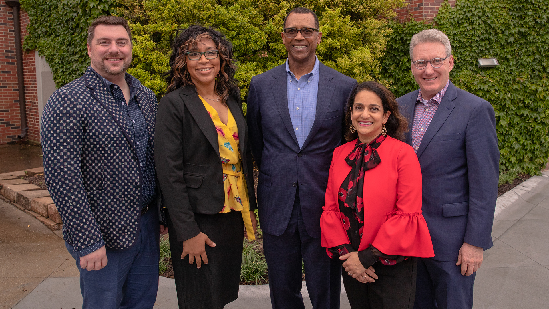 Starlight Welcomes Five New Members to the Board of Directors